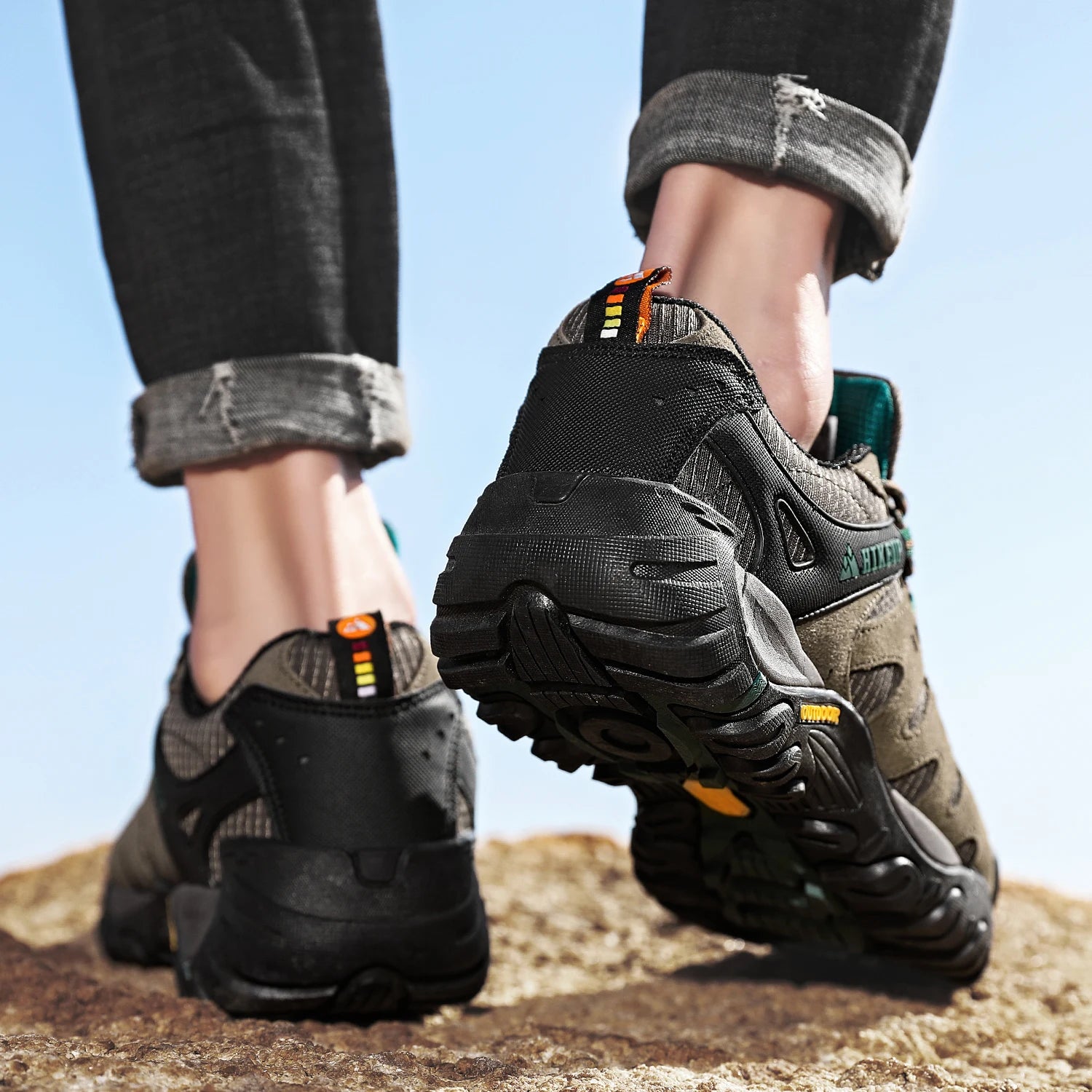 HIKEUP Men’s Hiking Shoes – Suede Leather Outdoor Trekking Sneakers