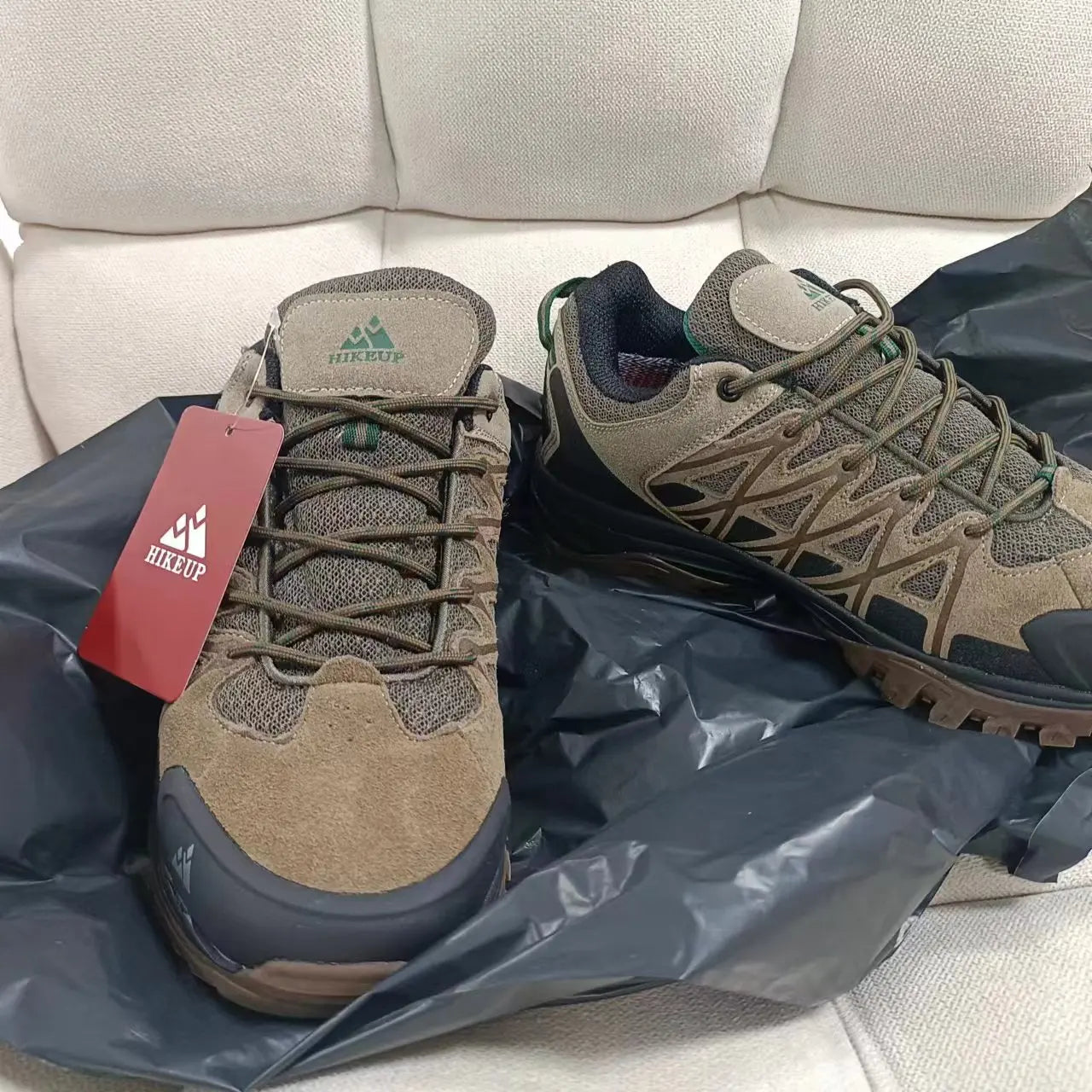 HIKEUP Men’s Hiking Shoes – Breathable Lace-Up Trekking Sneakers